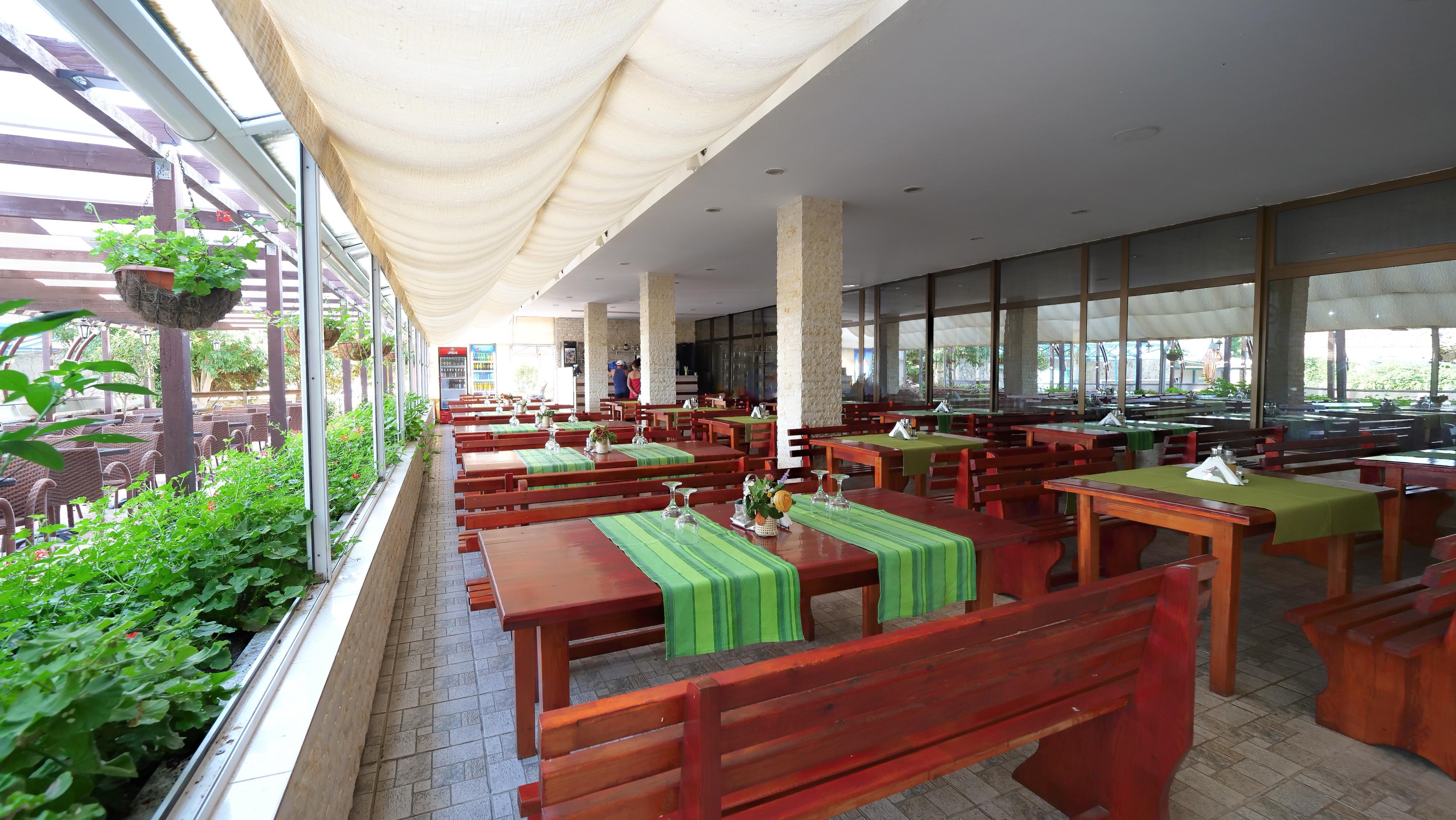Hotel Paradiso มันกาเลีย ภายนอก รูปภาพ