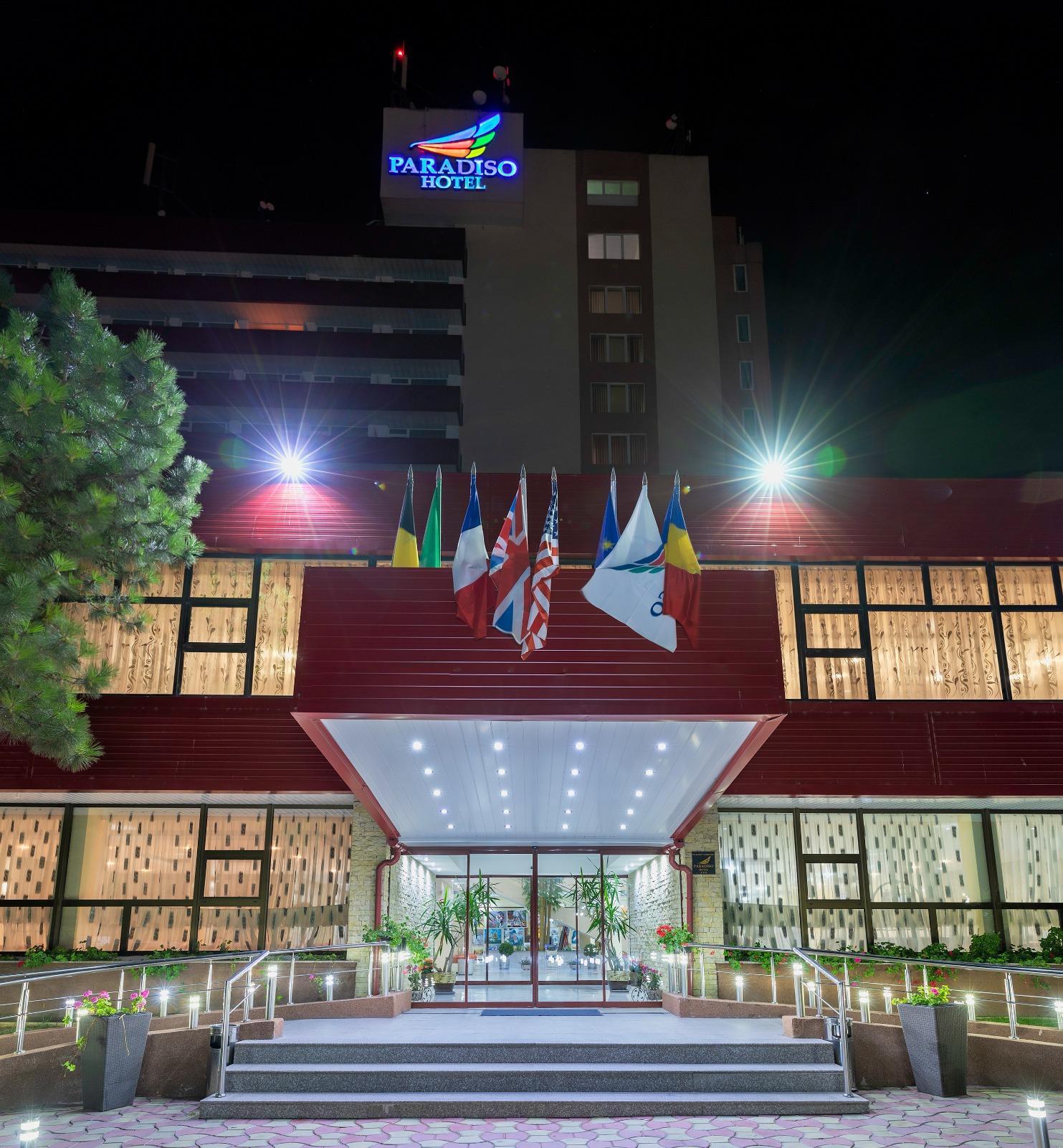 Hotel Paradiso มันกาเลีย ภายนอก รูปภาพ